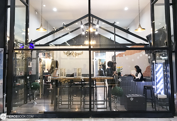 Beauty Review, ร้านทำผม, ร้านเสริมสวย, Benique Beauty Cafe, ซาลอนเสริมความงาม, ร้านทำผมดี, ร้านทำผมไม่แพง, ร้านทำสีผม, ร้านทำเล็บ, ร้านทำผมแถวชิดลม, ร้านดัดผมดิจิตอล, ร้านทำสปาหนังศีรษะ, ร้านทำเล็บดี, ร้านเสริมสวยราคาไม่แพง, ร้านเสริมสวยกลางใจเมือง, ร้านเสริมสวยเปิดใหม่, ร้านเสริมสวยช่างดี, ช่างทำผมดี, ช่างทำเล็บดี, ร้านทำเล็บดี, ร้านทำเล็บสะอาด, ร้านทำเล็บสวยๆ, ร้านต่อขนตา, ร้านต่อขนตามิงค์จากญี่ปุ่น, ร้านกาแฟ, ร้านทำสปามือและเท้า, ร้านเสริมสวยเปิดเช้า, ทำสีผมดี, ทำสีผมสวย, ร้านเสริมสวยแต่งหน้า-ทำผม, ร้านทำผมเป็นกันเอง, ร้านทำเล็บเป็นกันเอง, ร้านทำผมราคาดี