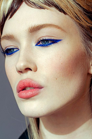 Makeup Trends, วิธีเขียนอายไลเนอร์สี, เทคนิคเขียนอายไลเนอร์สี, วิธีแต่งตาสี, เมคอัพเทรนด์ summer 2016, เมคอัพเทรนด์, เทคนิคเขียนอายไลเนอร์, เทคนิคแต่งตา, สอนเขียนอายไลเนอร์สี, สอนเขียนอายไลเนอร์, สอนแต่งตา, เทคนิคแต่งตา, แต่งตาสี, อายไลเนอร์สี, เขียนตาสี, กรีดตาสี, วิธีกรีดตาด้วยอายไลเนอร์สี