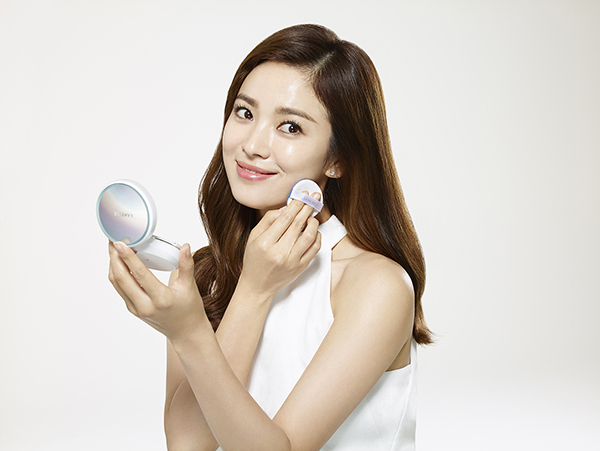 Beauty News, Laneige BB Cushion สูตรใหม่, Laneige BB Cushion 2016, new Laneige BB Cushion, Laneige BB Cushion Whitening, Laneige BB Cushion Pore Control, Laneige BB Cushion Whitening ราคา, Laneige BB Cushion Pore Control ราคา, คุชชั่นลาเนจ, คุชชั่นลาเนจสูตรใหม่, ลาเนจออกใหม่, ลาเนจคอลเลคชั่นล่าสุด, เครื่องสำอางลาเนจ, ลาเนจใหม่