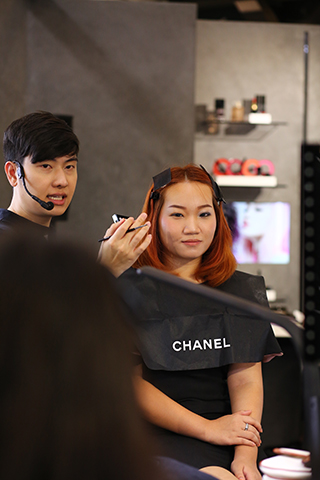 Social, กิจกรรม workshop แต่งหน้ากับเฟียร์ซ, กิจกรรม workshop แต่งหน้ากับ Fiercebook.com, กิจกรรม workshop แต่งหน้ากับ CHANEL at Siam Center, กิจกรรมที่ CHANEL at Siam Center, เคาน์เตอร์ CHANEL at Siam Center, เวิร์คช้อปแต่งหน้ากับ Chanel, เรียนแต่งหน้ากับ Chanel, บรรยาการการเรียนแต่งหน้ากับ Chanel, FierceActivity, กิจกรรมกับ Fiercebook
