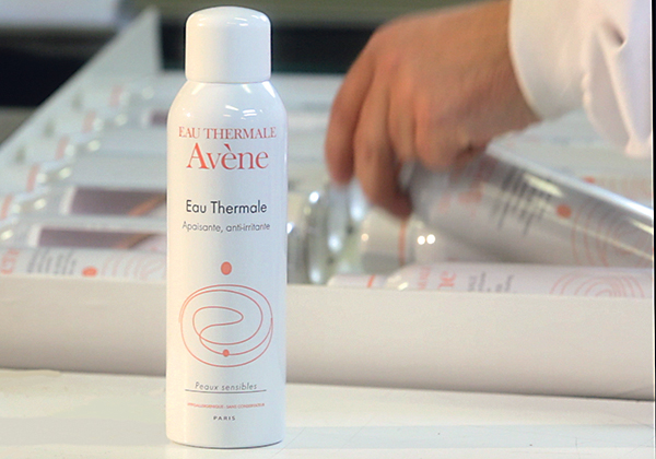 Beauty News, Avène Thermal Spring Water, สเปรย์น้ำแร่, สเปรย์น้ำแร่ฉีดหน้า, สเปรย์น้ำแร่อาเวน, น้ำแร่ฝรั่งเศส, สเปรย์ฉีดหน้า, วิธีทำให้ผิวหน้าสดชื่น, น้ำแร่ออกใหม่, สเปรย์น้ำแร่ออกใหม่, สเปรย์น้ำแร่ Avène ราคา, สเปรย์น้ำแร่ Avène เท่าไร, สเปรย์น้ำแร่ Avène ขนาดเท่าไร