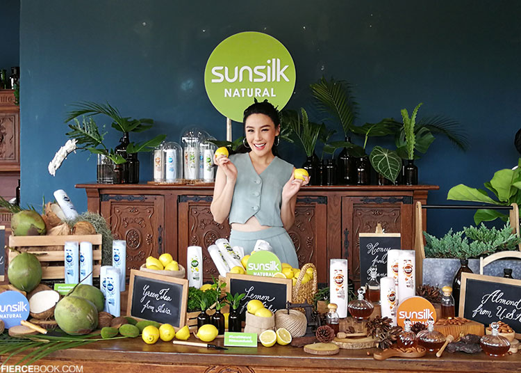 Beauty Experience, ซันซิล เนเชอรัล, ซันซิล แชมพูสูตรใส, ซันซิลสูตรธรรมชาติ, ซันซิลสูตรใหม่, เต้ย จรินทร์พร พรีเซนเตอร์, Sunsilk Natural, ซันซิล เนเชอรัล กรีนที แอนด์ เลม่อน, ซันซิล เนเชอรัล อัลมอนด์ แอนด์ฮันนี่ แอนดี้-เบรคกิ้ง, ซันซิล เนเชอรัล โคโคนัท ไฮเดรชั่น, กิจกรรม, อีเว้นท์, ซันซิล, แชมพูใส, แชมพูจากธรรมชาติ, แชมพูใหม่, แชมพูสำหรับสาวไทย, แชมพูสำหรับหน้าร้อน, แชมพูดีท็อกซ์หนังศีรษะ, แชมพูรักษาหนังศีรษะ