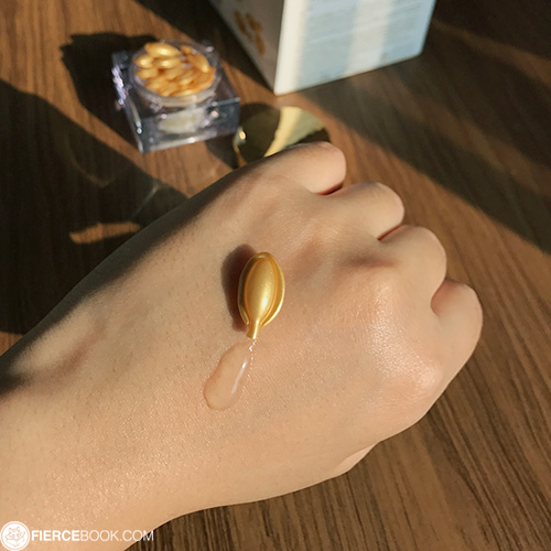 Beauty Review, รีวิว Smooth E Gold Miracle Pure Intensive Capsule, Smooth E Gold Miracle Pure Intensive Capsule, Smooth E Gold Miracle Pure Intensive Capsule ราคา, Smooth E Gold Miracle Pure Intensive Capsule เท่าไร, Smooth E Gold ชะลอริ้วรอย, Smooth E Gold แก้ปัญหาริ้วรอย, Smooth E Gold รักษาริ้วรอย, Smooth E Gold ลบรอยแผลเป็น, Smooth E Gold ลบรอยสิว, Smooth E Gold ให้หน้าเด็ก, Smooth E Gold ทำให้อ่อนกว่าวัย, Smooth E Gold ออกใหม่, Smooth E Gold เซรั่มบริสุทธิ์, Smooth E Gold ไม่แพง, Smooth E Gold ดูและปัญหาริ้วรอย, Smooth E Gold ดูแลผิว, Smooth E Gold สำหรับผิวแพ้ง่าย, Smooth E Gold สำหรับผิวเซ้นเซอร์ทีฟ