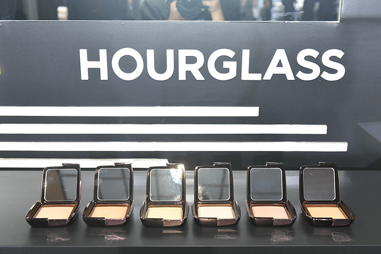 Social, HOURGLASS, เคาน์เตอร์ HOURGLASS, เคาน์เตอร์ HOURGLASS ในไทย, เคาน์เตอร์ไทย, เครื่องสำอาง HOURGLASS, เปิดตัวเคาน์เตอร์ HOURGLASS, กิจกรรม HOURGLASS, อีเวนท์ HOURGLASS, HOURGLASS Thailand, HOURGLASS มาแล้ว, HOURGLASS ประเทศไทย