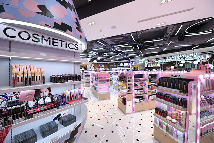 Beauty Items, }Multi-Brand, ร้านขายเครื่องสำอาง, ร้านขายสกินแคร์, ร้านดรักสโตร์, ร้านขายน้ำหอม, ร้านขายของ, ร้านเครื่องสำอางแซ่บ, ร้านขายเครื่องสำอางแบรนด์แปลก, ร้านขายเครื่องสำอางต่างประเทศ, ร้านค้าใหม่, ร้านขายของใหม่, ร้านขายเครื่องสำอางที่สาวๆไม่รู้, BFF, Atelier de Prestige, All About You Organics, Beauty 24, Beauty Zone Central ลาดพร้าว, Beauty Playground The Mall บางกะปิ, Beautrium, SEPHORA, EVEANDBOY, LASHES