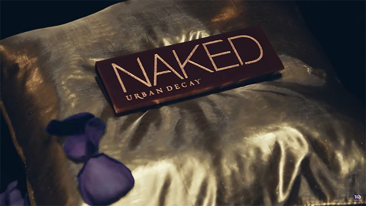 Beauty News, Urban Decay, Urban Decay Naked Palette, The Naked Funeral, Urban Decay Says Goodbye to the Original Naked Palette, Urban Decay เลิกผลิต Naked Palette, Naked Palette ล็อตสุดท้าย, Naked Palette จะไม่ผลิตแล้ว, Naked Palette ลดราคา 50%