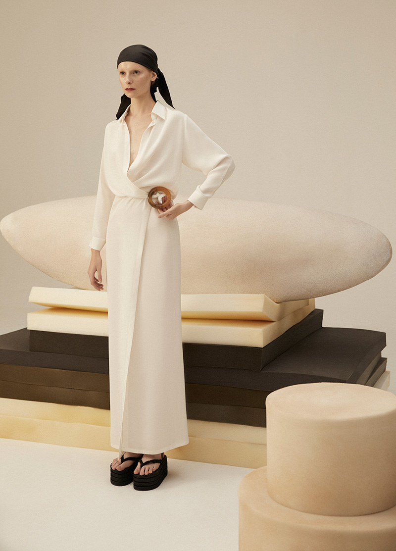 Fashion News, Vickteerut, Vickteerut Cruise 2019, Neo Rhapsody, Vickteerut ครูซ 2019, วิคธีร์รัฐ ครูซ 2019, วิคธีร์รัฐ, วิคธีร์รัฐ คอลเลคชั่นใหม่, Vickteerut คอลเลคชั่นใหม่,​ Vickteerut ออกใหม่, Vickteerut มาใหม่, Vickteerut เดรส, Vickteerut ชุดว่ายน้ำ, Vickteerut พลีท, Vickteerut เคป, Vickteerut กระโปรง, Vickteerut กางเกง, Vickteerut เสื้อผ้า