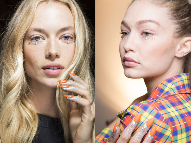 Makeup Trends, เทรนด์เมคออัพ 2018, เทรนด์แต่งหน้า 2018, เทรนด์, รันเวย์, แต่งหน้า, เมคอัพ, Spring 2018, Makeup Trends runways Spring 2018, อัพเดทเทรนด์เมคอัพ, แต่งหน้าสวย, ปีใหม่ต้องแต่งหน้ายังไง, ผิวฉ่ำ, กลิตเตอร์, ชิมเมอร์, ปากฉ่ำ, มาสคาร่าหนา, ขนตาเด้ง, สีปาก 2018, แต่งตา 2018, อายไลเนอร์ 2018