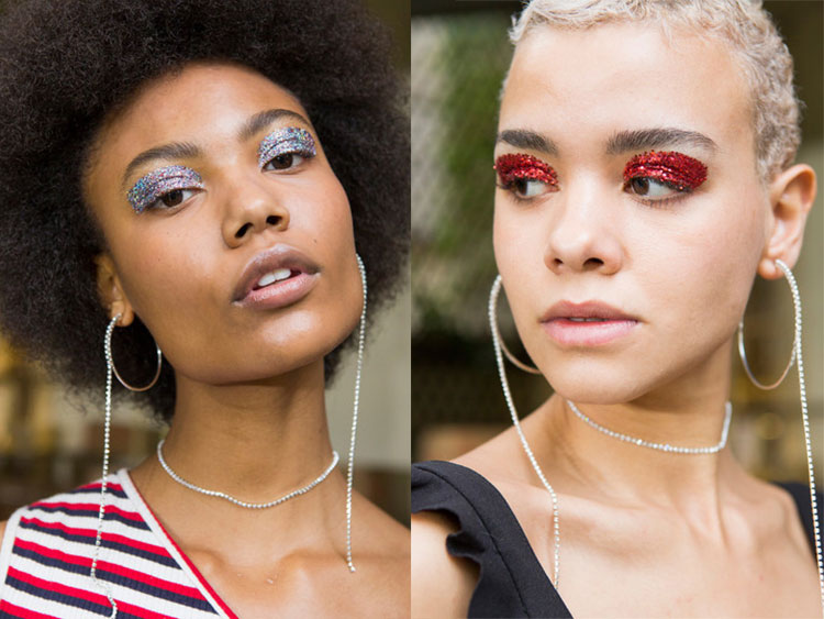 Makeup Trends, เทรนด์เมคออัพ 2018, เทรนด์แต่งหน้า 2018, เทรนด์, รันเวย์, แต่งหน้า, เมคอัพ, Spring 2018, Makeup Trends runways Spring 2018, อัพเดทเทรนด์เมคอัพ, แต่งหน้าสวย, ปีใหม่ต้องแต่งหน้ายังไง, ผิวฉ่ำ, กลิตเตอร์, ชิมเมอร์, ปากฉ่ำ, มาสคาร่าหนา, ขนตาเด้ง, สีปาก 2018, แต่งตา 2018, อายไลเนอร์ 2018