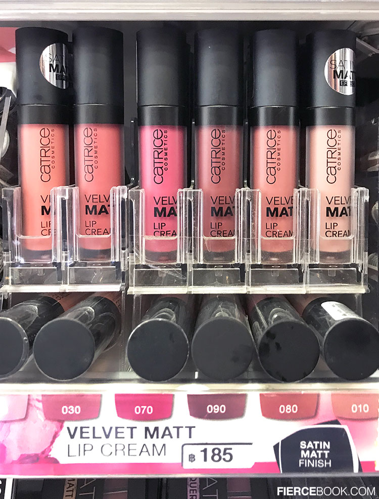 Beauty Items, Catrice, Catrice Velvet Matte Lip Cream, Catrice Velvet Matte Lip Cream เฉดสีใหม่, Catrice Velvet Matte Lip Cream ออกใหม่, Catrice Velvet Matte Lip Cream มาใหม่, Catrice Velvet Matte Lip Cream Swatch, Catrice Velvet Matte Lip Cream สว็อช, ลิควิดลิป ถูกและดี, ถูกและดี, ของดีราคาถูก, ลิปแมทท์, ลิปเวลเวทแมทท์, ลิปคาคริส สว็อช, ไฮไลท์ Catrice, ลิปแมทท์ Catrice, ลิควิดลิปสติก Catrice, อายแชโดว์ Catrice, สว็อช, swatch