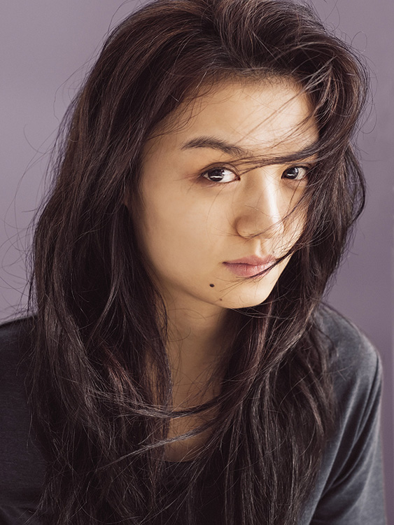 Beauty News, SK-II, Bare Skin Project, Chloe Grace Moretz, #BareSkinProject, Facial Treatment Essence, แม็กนั่ม โฟโต้, Chun Xia, Kasumi Arimura, Mayu Matsuoka, Ni Ni, Tang Wei, โคลอี เกรซ มอเรทซ์, ชุน เซีย, คาสึมิ อาริมุระ, มายู มัตสึโอกะ, นีนี่, ทัง เหว่ย, Christopher Anderson, คริสโตเฟอร์ แอนเดอร์สัน, Alessandra Sanguinetti, อเลสซานดรา แซนกิเนตติ, Jim Goldberg, จิม โกลด์เบิร์ก, เผยหน้าสด, ไร้เครื่องสำอาง, ถ่ายแบบหน้าสด, ถ่ายแบบไร้เครื่องสำอาง, โชว์ผิว, ใช้ เฟเชียล ทรีทเมนท์ เอ็สเซ็นส์