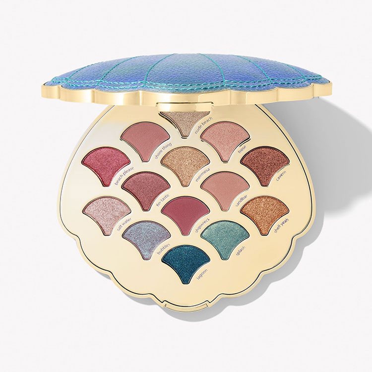 Beauty News, Tarte Be a Mermaid & Make Waves Eyeshadow Palette, Tarte อายแชโดว์พาเลท, Tarte คอลเลคชั่นใหม่, Tarte ออกใหม่, Tarte มาใหม่, Tarte น่าโดน, Tarte พาเลทนางเงือก, Tarte เมอร์เมดคอลเลคชั่น, เครื่องสำอางนางเงือก, อายแชโดว์ชิมเมอร์, อายแชโดว์สีเมทัลลิค, อายแชโดว์พาเลทแซ่บ