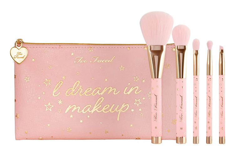 Beauty News, Too Faced Holiday 2018 Collection, Too Faced คอลเลคชั่นใหม่, Too Faced ออกใหม่, Too Faced มาใหม่, Too Faced อายแชโดว์พาเลทใหม่, Too Faced ฮอลิเดย์คอลเลคชั่น, Too Faced ของแซ่บ, Too Faced ลิควิดลิปสติก, Too Faced น่าโดน, Too Faced งานดี, Too Faced Limited Edition