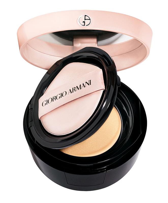 Beauty Items, คุชชั่น, คุชชั่นไฮเอนด์, คุชชั่นออกใหม่, คุชชั่นมาใหม่, คุชชั่นดี, คุชชั่น must-have, คุชชั่นน่าโดน, คุชชั่นน่าซื้อ, Giorgio Armani Tone-up Cushion, Chanel Vitalumiere Cushion Foundation, Tom Ford Traceless Touch Foundation Cushion SPF45, YSL Touche Eclat Cushion, Cle De Peau Radiant Cushion Foundation, Dior Prestige Le Cushion Teint De Rose, La Prairie Skin Caviar Essence-in-Foundation SPF25 PA+++, Sisley Phyto-Blanc Cushion Foundation SPF30 PA+++, Lancôme Teint Idole Ultra Cushion Foundation, La Mer The Luminous Lifting Cushion Foundation SPF20