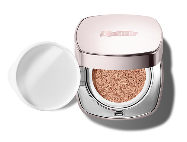 Beauty Items, คุชชั่น, คุชชั่นไฮเอนด์, คุชชั่นออกใหม่, คุชชั่นมาใหม่, คุชชั่นดี, คุชชั่น must-have, คุชชั่นน่าโดน, คุชชั่นน่าซื้อ, Giorgio Armani Tone-up Cushion, Chanel Vitalumiere Cushion Foundation, Tom Ford Traceless Touch Foundation Cushion SPF45, YSL Touche Eclat Cushion, Cle De Peau Radiant Cushion Foundation, Dior Prestige Le Cushion Teint De Rose, La Prairie Skin Caviar Essence-in-Foundation SPF25 PA+++, Sisley Phyto-Blanc Cushion Foundation SPF30 PA+++, Lancôme Teint Idole Ultra Cushion Foundation, La Mer The Luminous Lifting Cushion Foundation SPF20