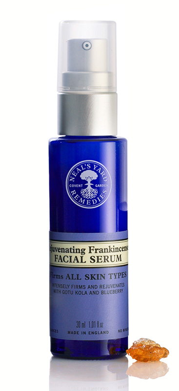 Beauty Items, Frankincense, Frankincense คืออะไร, Neal’s Yard Remedies, นีลส์ ยาร์ด เรมมิดีส์, แฟรงค์คินเซนส์, คืออะไร, เคล็ดลับความงามของคลีโอพัตรา, ไอเท็มเด็ด, ผลิตภัณฑ์ออร์แกนิค, บำรุงผิว, ให้ผิวอ่อนเยาว์, ผิวยืดหยุ่น, ลดเลือกริ้วรอย, ไอเท็มเด็ดจาก Neal’s Yard Remedies, Neal’s Yard Remedies เซรั่ม, Neal’s Yard Remedies อายครีม, Neal’s Yard Remedies ครีม, Neal’s Yard Remedies คอนเซนเทรท