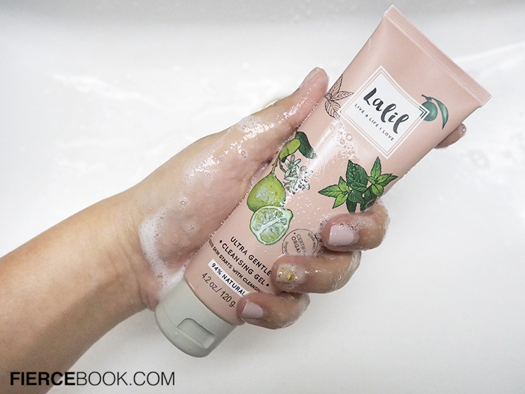 Beauty Review, Lalil Ultra Gentle Cleansing Water, Lalil Ultra Gentle Cleansing Gel, รีวิวไมเซล่าวอร์เทอร์, รีวิวเจลล้างหน้า, เจลล้างหน้าจากธรรมชาติ, คลีนซิ่งวอเทอร์จากธรรมชาติ, ผลิตภัณฑ์ออร์แกนิค, แบรนด์ไทย, แบรนด์ไทยออร์แกนิค, ล้างหน้าจากธรรมชาติ, รีวิว เช็ดเครื่องสำอาง, รีวิว ล้างหน้า, เช็ดเครื่องสำอางสะอาด, ไม่ทำร้ายผิว, คลีนซิ่งวอเทอร์, ไมเซลล่าวอเทอร์, อ่อนโยน, สูตรอ่อนโยน, สูตรธรรมชาติ, สำหรับผิวแพ้ง่าย