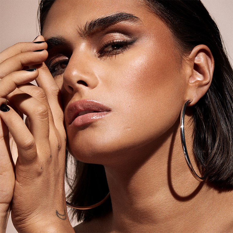 Beauty News, Fenty Beauty Sun Stalk’r Instant Warmth Bronzer, Fenty Beauty บรอนเซอร์, Fenty Beauty คอลเลคชั่นใหม่, Fenty Beauty ออกใหม่, Fenty Beauty มาใหม่, Fenty Beauty summer 2019