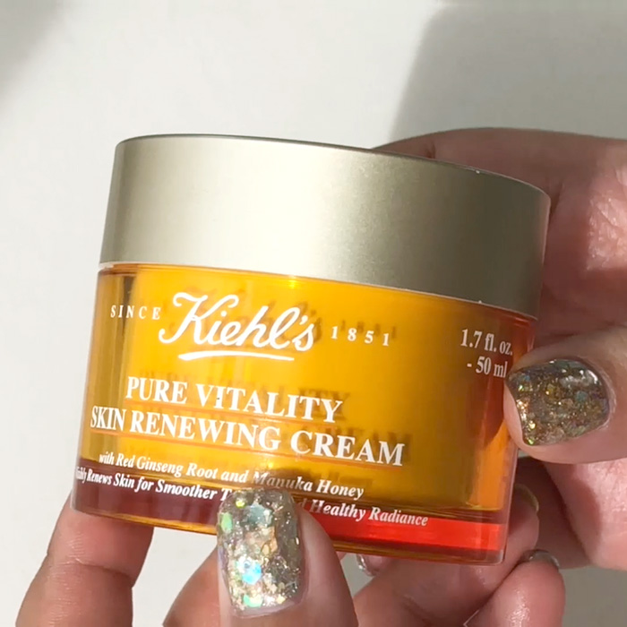 Beauty Review, Kiehl's Pure Vitality Skin Renewing Cream, คีลส์, รีวิวครีม คีลส์, รีวิว Kiehl's Pure Vitality Skin Renewing Cream, ครีมเนื้อบางเบา, เติมความชุ่มชื้น, ลดเลือนริ้วรอย, ครีมจากธรรมชาติ, ราคา, เท่าไร, Airless Jar, กลับมาอีกครั้ง, กระปุกใหม่, แพ็คเกจใหม่