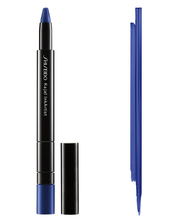 Makeup Trend, Classic Blue, Pantone 2020, เทรนด์สี, เทรนด์เมคอัพ, สีเมคอัพ, แต่งหน้าสีน้ำเงิน, แต่งตาสีน้ำเงิน, สีน้ำเงิน, เครื่องสำอางสีน้ำเงิน, เมคอัพมสีน้ำเงิน, ลิปสติกสีน้ำเงิน, อายแชโดว์สีน้ำเงิน, มาสคาร่าสีน้ำเงิน, อายไลเนอร์สีน้ำเงิน