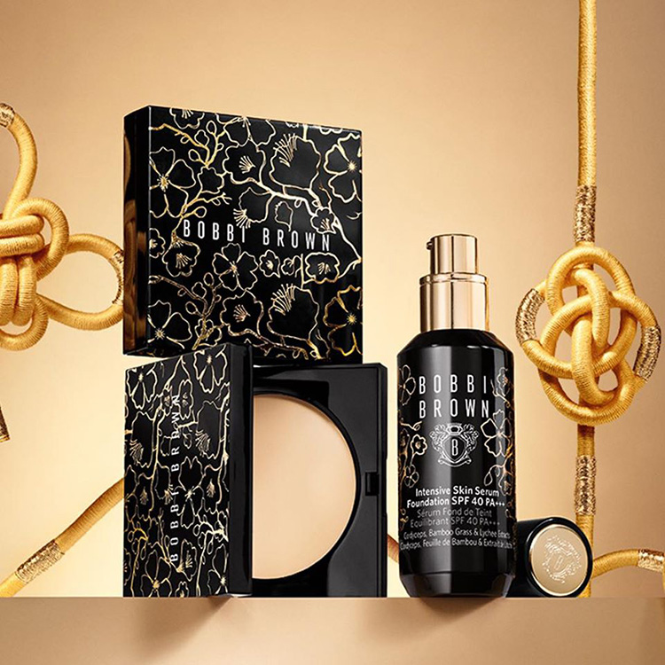 Beauty News, Bobbi Brown, Luxe & Fortune Collection, Bobbi Brown คอลเลคชั่นใหม่, Bobbi Brown ออกใหม่, Bobbi Brown มาใหม่, Bobbi Brown คอลเลคชั่นตรุษจีน, Bobbi Brown Limited Edition, Bobbi Brown คอลเลคชั่นปีใหม่, Bobbi Brown รองพื้น, Bobbi Brown ไฮไลท์, Bobbi Brown อายแชโดว์, Bobbi Brown ลิปสติก, Bobbi Brown ลิควิดลิปสติก, Bobbi Brown แป้งอัดแข็ง