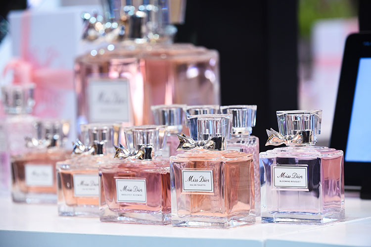 Beauty News, Dior Les Parfums, Dior, น้ำหอม Dior, Miss Dior, Christian Dior, J’adore, Joy, Sauvage, ดิออร์, ดิออร์ อีเวนท์, น้ำหอมดิออร์, ที่มาของน้ำหอมดิออร์, งาน ดิออร์, เซ็นทรัลเวิลด์, รวมน้ำหอมดิออร์, รู้จักน้ำหอมดิออร์