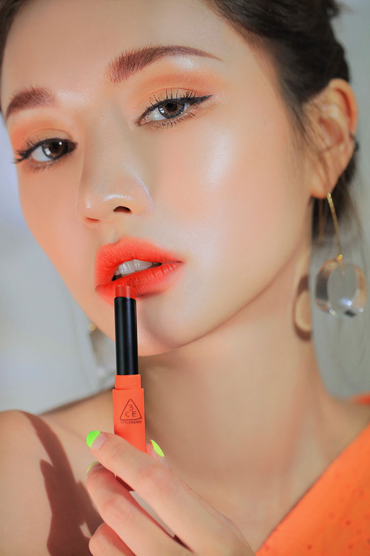 Beauty News, 3CE, 3CE Stranger Lights Collection, 3CE คอลเลคชั่นใหม่, 3CE Multi Pot, 3CE Slim Velvet Lip Color, 3CE สีนีออน, 3CE ออกใหม่, 3CE มาใหม่, 3CE ลิปสติก, ไอเท็มสีนีออน