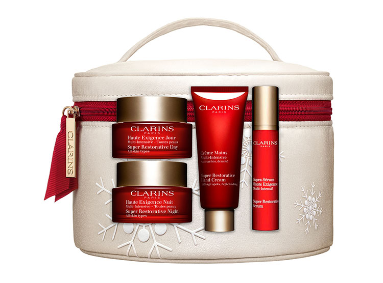 Beauty News, Clarins Holiday Set 2019, Clarins คอลเลคชั่นใหม่, Clarins ออกใหม่, Clarins มาใหม่, Clarins เซ็ตสุดคุ้ม, Clarins เซ็ตผลิตภัณฑ์, Clarins กระเป๋าใส่เครื่องสำอาง, Clarins เซ็ตของขวัญ