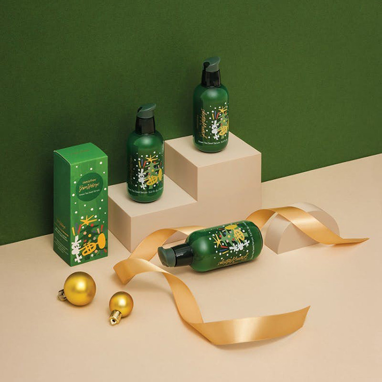 Beauty News, Innisfree, 2019 Green Holiday Limited Edition Collection, Holiday 2019, Innisfree คอลเลคชั่นใหม่, Innisfree ออกใหม่, Innisfree มาใหม่, Green Tea Seed Serum, Green Tea Seed Cream, Perfumed Hand Cream Set Holiday Limited Edition, Mood Up Party Palette Holiday Limited Edition, Sparkling Glitter Tint, Bright Music Notes Scented Candle, Soft Trumpet Perfumed Diffuser, Romantic Contrabass Perfumed Diffuser