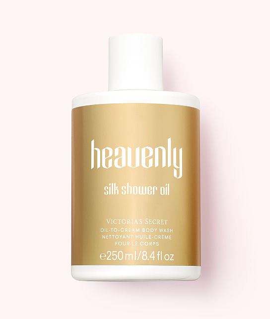 Beauty Items, เจลอาบน้ำ, กลิ่นดี, กลิ่นหอม, กลิ่นติดตัว, สบู่, สบู่เหลว, body wash, perfume, shower gel, Jo Malone English Pear & Freesia Body & Hand Wash, Chanel Chance Body Cleanser, L’Occitane Cherry Blossom Cerisier Irisé Shower Gel, Philosophy Pure Grace Nude Rose Shower Gel, The Body Shop British Rose Shower Gel, Victoria’s Secret Oil-to-Cream Body Wash, LUSH Goddess Shower Gel, LUX Botanicals Glowing Skin, BeNice Fruit Tea Shower Gel White Strawberry & White Tea, Soap & Glory Clean, Girls Skin Softening Creamy Body Wash, Love Beauty and Planet Majestic Glow Body Wash