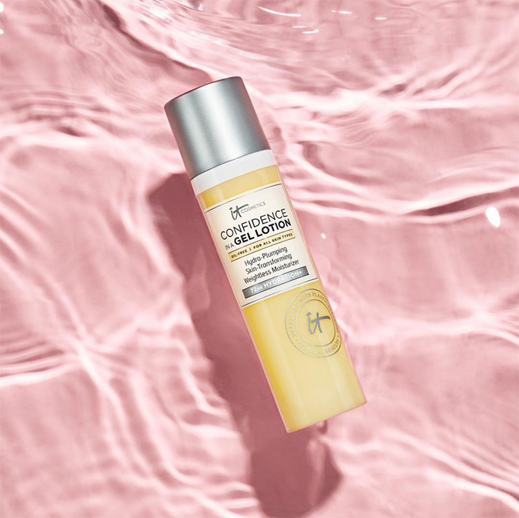 Beauty News, IT Cosmetics, Confidence in a Gel Lotion, Confidence in a Gel Cleanser, Sephora Thailand, มอยซ์เจอไรเซอร์, เนื้อเจล, บางเบา, ไม่เหนียว, ให้ความชุ่มชื้นยาวนาน, ผิวแห้ง, ผิวขาดน้ำ, ผิวชุ่มชื้น, เรียบเนียน, อ่อนเยาว์, ลดริ้วรอย