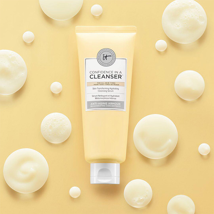 Beauty News, IT Cosmetics, Confidence in a Gel Lotion, Confidence in a Gel Cleanser, Sephora Thailand, มอยซ์เจอไรเซอร์, เนื้อเจล, บางเบา, ไม่เหนียว, ให้ความชุ่มชื้นยาวนาน, ผิวแห้ง, ผิวขาดน้ำ, ผิวชุ่มชื้น, เรียบเนียน, อ่อนเยาว์, ลดริ้วรอย