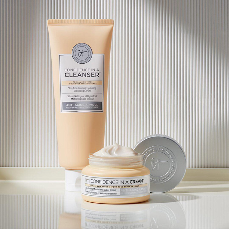 Beauty News, IT Cosmetics, Confidence in a Gel Lotion, Confidence in a Gel Cleanser, Sephora Thailand, มอยซ์เจอไรเซอร์, เนื้อเจล, บางเบา, ไม่เหนียว, ให้ความชุ่มชื้นยาวนาน, ผิวแห้ง, ผิวขาดน้ำ, ผิวชุ่มชื้น, เรียบเนียน, อ่อนเยาว์, ลดริ้วรอย