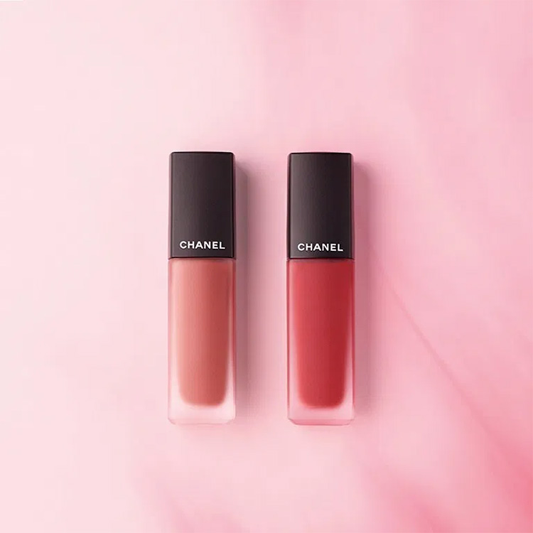 Beauty News, Chanel Makeup, Fall/Winter 2020, Chanel คอลเลคชั่นใหม่, Chanel ออกใหม่, Chanel อายแชโดว์พาเลท, Chanel ลิปสติก, Chanel ลิปไชน์, Chanel อายไลเนอร์, Chanel น้ำยาทาเล็บ, Chanel ลิควิดลิปสติก, Chanel ไอเทมสีแดง, อายแชโดว์สีแดง, ลิปสติกสีแดง, อายไลเนอร์สีแดง