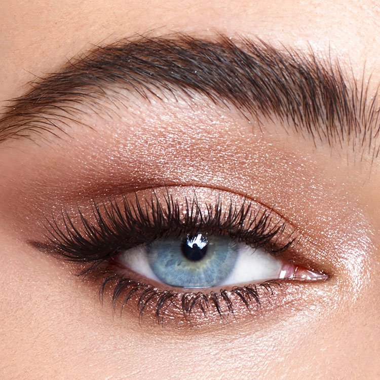 Beauty News, Charlotte Tilbury, Charlotte Tilbury Spring 2021, Charlotte Tilbury คอลเลคชั่นใหม่, ออกใหม่, มาใหม่, รองพื้น, บูสเตอร์ผิว, Hollywood Flawless Filter Makeup, Star Aura Eyeshadow Palette, Diva Lights Eyeshadow Palette