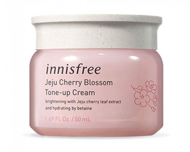 Beauty Items, โทนอัพผิว, Tone up cream, Tone up cushion, โทนอัพครีม, โทนอัพคุชชั่น, เพิ่มความกระจ่างใส, Clinique iD Dramatically Different Moisturizing Tone-up Gel, Shiseido Synchro Skin Tone Up Primer Compact, Innisfree Jeju Cherry Blossom Tone-up Cream, Etude House Skin Dessert Tone Up Cream Moisture, Origins Original Skin SPF 50 Tone Up Correcting Cushion Compact, Tom Ford Glow Tone Up Foundation SPF45 Hydrating Cushion Compact, M.A.C Strobe Tone-Up Cushion Compact SPF50 PA++++, Guerlain Météorites Glow Pearls Cushion Colour Correction Tone-Up Base, Giorgio Armani My Armani To Go Essence-In-Foundation Tone-Up Cushion, Jungsaemmool Skin Setting Tone-up Sun Cushion