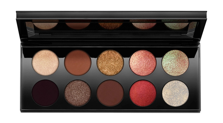 Beauty Items, เมคอัพสีแดง, เครื่องสำอางสีแดง, เทศกาลตรุษจีน, เทศกาลปีใหม่, บลัชออนสีแดง, ลิปสติกสีแดง, อายไลเนอร์สีแดง, อายแชโดว์สีแดง, Pat McGgrath Mothership V Bronze Seduction Eyeshadow Palette, Huda Beauty Nude Obsessions Eyeshadow Palette Mini, Viseart Petit PRO 2 Eyeshadow Palette, NARS Mini Wanted Eyeshadow Palette, Chanel Rouge Allure Velvet, Armani Lip Maestro #400, YSL Rouge Pur Couture The Slim Sheer Matte #101 Rouge Libre, Shiseido Kajal InkArtist - Shadow, Liner, Brow #03 Rose Pagoda, Marc Jacobs Highliner Matte Gel Eye Crayon Eyeliner #Finewine, Clinique Cheek Pop #Cola Pop, Dior Diorskin Rouge Blush #999, Sephora Collection Colorful Blush
