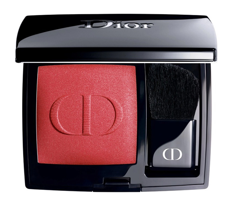 Beauty Items, เมคอัพสีแดง, เครื่องสำอางสีแดง, เทศกาลตรุษจีน, เทศกาลปีใหม่, บลัชออนสีแดง, ลิปสติกสีแดง, อายไลเนอร์สีแดง, อายแชโดว์สีแดง, Pat McGgrath Mothership V Bronze Seduction Eyeshadow Palette, Huda Beauty Nude Obsessions Eyeshadow Palette Mini, Viseart Petit PRO 2 Eyeshadow Palette, NARS Mini Wanted Eyeshadow Palette, Chanel Rouge Allure Velvet, Armani Lip Maestro #400, YSL Rouge Pur Couture The Slim Sheer Matte #101 Rouge Libre, Shiseido Kajal InkArtist - Shadow, Liner, Brow #03 Rose Pagoda, Marc Jacobs Highliner Matte Gel Eye Crayon Eyeliner #Finewine, Clinique Cheek Pop #Cola Pop, Dior Diorskin Rouge Blush #999, Sephora Collection Colorful Blush