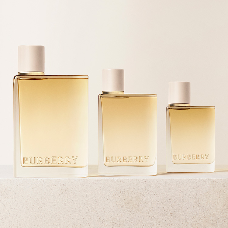 Beauty News, Burberry, น้ำหอม, Burberry Her London Dream, น้ำหอมออกใหม่, น้ำหอมใหม่, คอลเลคชั่นใหม่, กลิ่นหอม, คาร่า เดเลอวีน, Cara Delevingne