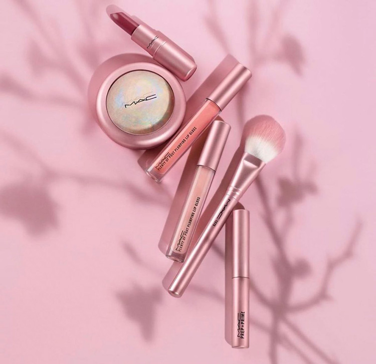 Beauty News, M·A·C Petal Power Collection, M·A·C Cosmetics, MAC คอลเลคชั่นใหม่, MAC ออกใหม่, MAC มาใหม่, MAC ลิปสติก, MAC ไฮไลท์, MAC ลิปกลอส, MAC แปรงแต่งหน้า, MAC ลิปบำรุง, ราคา, เท่าไร