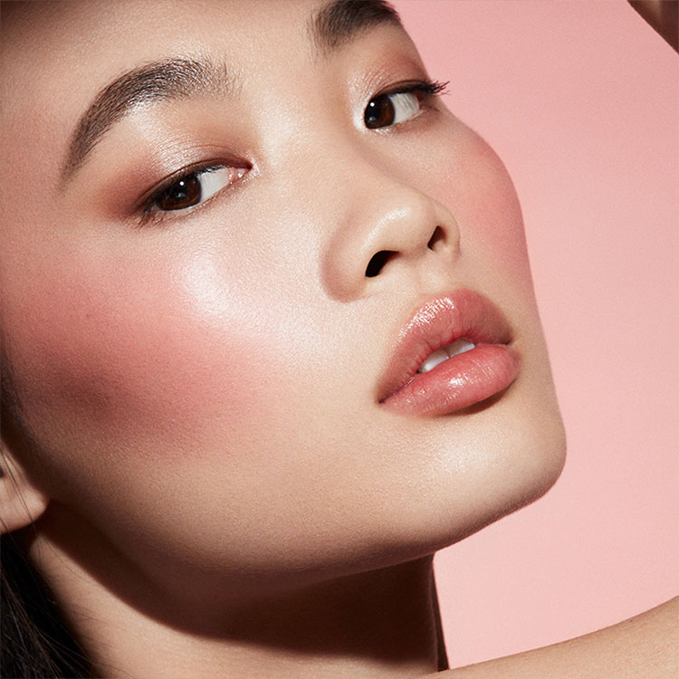 Beauty News, Fenty Beauty, Fenty Beauty Summer 2020, Fenty Beauty Cheeks Out Collection, Fenty Beauty คอลเลคชั่นใหม่, Fenty Beauty ออกใหม่, Fenty Beauty น่าโดน, Fenty Beauty ครีมบลัช, Fenty Beauty บรอนเซอร์เนื้อครีม, ผลิตภัณฑ์เนื้อครีม, ปัดแก้ม, คอนทัวร์