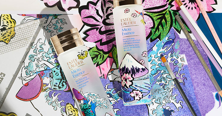 Beauty News, Estée Lauder, Lady Aiko, Micro Essence, Estée Lauder x Lady Aiko, Micro Essence with Sakura Ferment, Limited Edition, ขวดลายพิเศษ, คอลเลคชั่นพิเศษ, ขวดลายใหม่