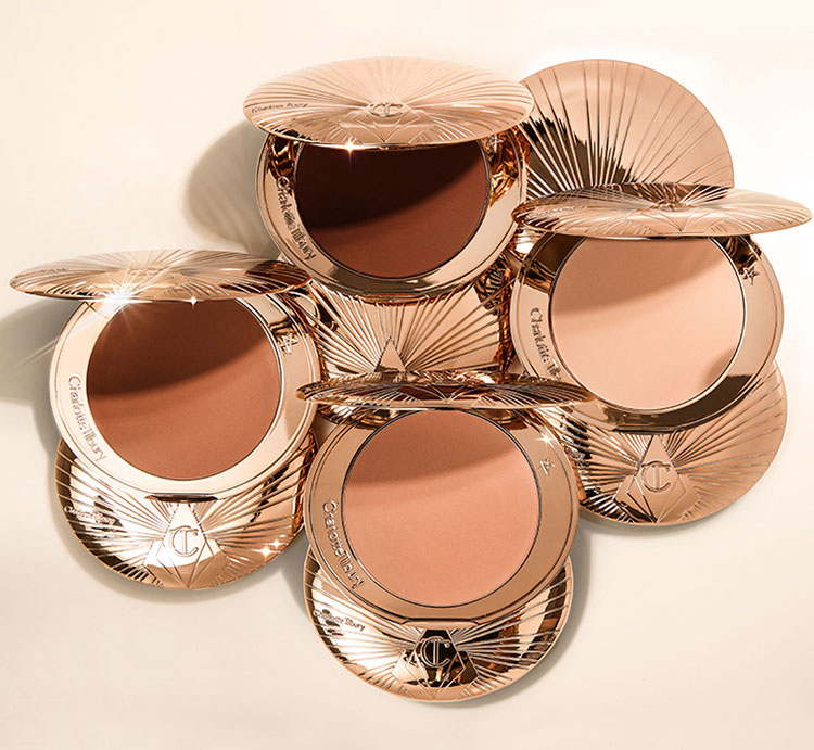 Beauty News, Charlotte Tilbury, Airbrush Bronzer, Summer 2020, บรอนเซอร์, คอนทัวร์, ปัดแก้ม, ผิวบ่มแดด, งานผิว, คอลเลคชั่นใหม่, ออกใหม่, มาใหม่, แปรงคาบูกิ