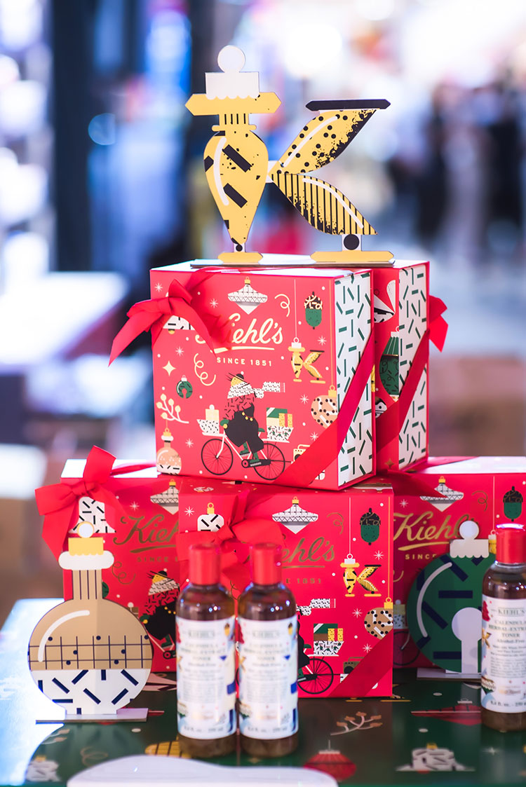 Beauty News, Kiehl’s x Maïté Franchi, Kiehl’s Holiday 2020, Kiehl’s Limited Collection, คีลส์, เซ็ตของขวัญ, เซ็ตปีใหม่, Limited Collection, แพ็คเกจพิเศษ, แพ็คเกจสวย, ลายแซ่บ, ออกแบบใหม่