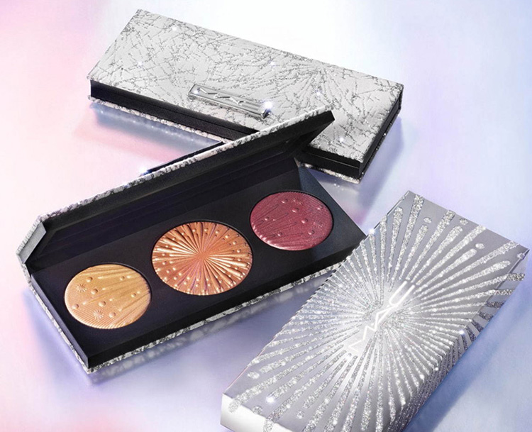 Beauty News, M·A·C Cosmetics, MAC Cosmetics, MAC คอลเลคชั่นใหม่, M·A·C Holiday 2020, Frosted Firework Collection, แมค, เครื่องสำอางแมค, Limited Edition, ลิปสติก, อายแชโดว์, ลิปกลอส, ไฮไลท์, เซ็ตของขวัญ, เซ็ตเมคอัพ