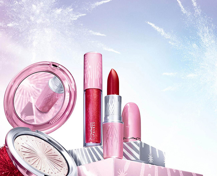 Beauty News, M·A·C Cosmetics, MAC Cosmetics, MAC คอลเลคชั่นใหม่, M·A·C Holiday 2020, Frosted Firework Collection, แมค, เครื่องสำอางแมค, Limited Edition, ลิปสติก, อายแชโดว์, ลิปกลอส, ไฮไลท์, เซ็ตของขวัญ, เซ็ตเมคอัพ