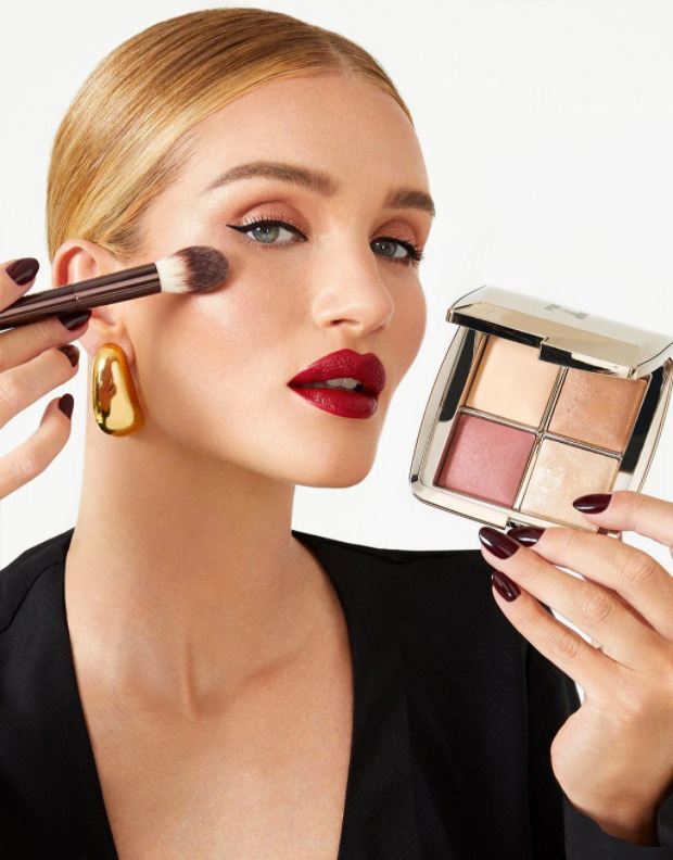 Beauty News, Hourglass, Hourglass Sculpture Collection, Holiday 2020, คอลเลคชั่นใหม่, ออกใหม่, มาใหม่, พาเลทปัดแก้ม, พาเลทแต่งหน้า, ลิปสติก, คอลเลคชั่นพิเศษ, Limited Edition