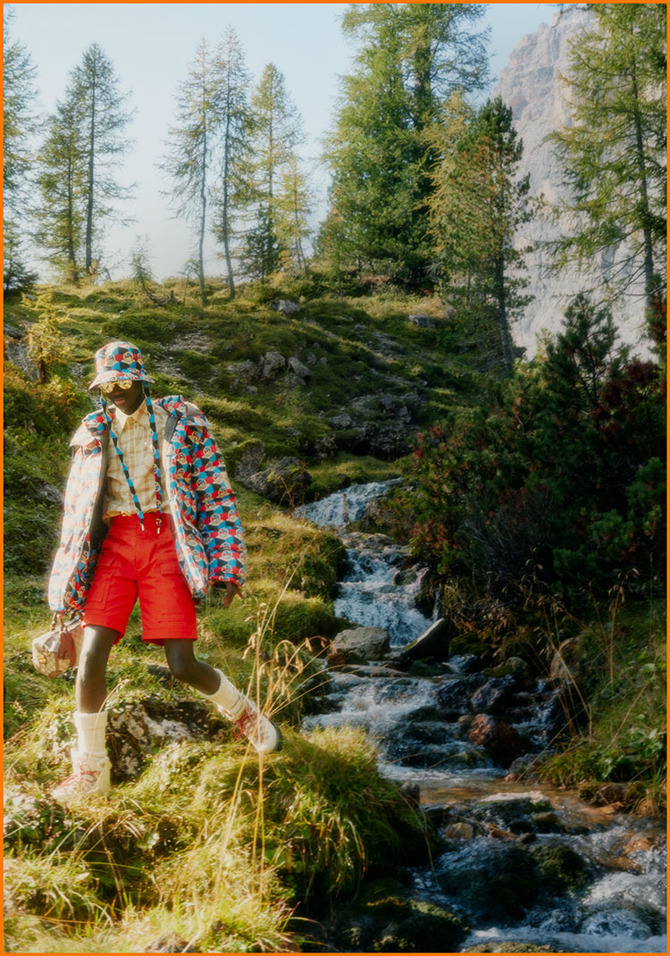 Fashion News, Gucci, The North Face X Gucci, The North Face, คอลเลคชั่นใหม่, นักผจญภัย, ชุดเดินป่า, เสื้อกันหนาว, รองเท้าเดินป่า, รองเท้าบู๊ท, กระเป๋าเดินทาง, เป้, แบ็คแพ็ค, เต็นท์, ถุงนอน, หมวกกันหนาว, หมวกไหมพรม, แคมปิ้ง, กางเต็นท์, ปีนเขา