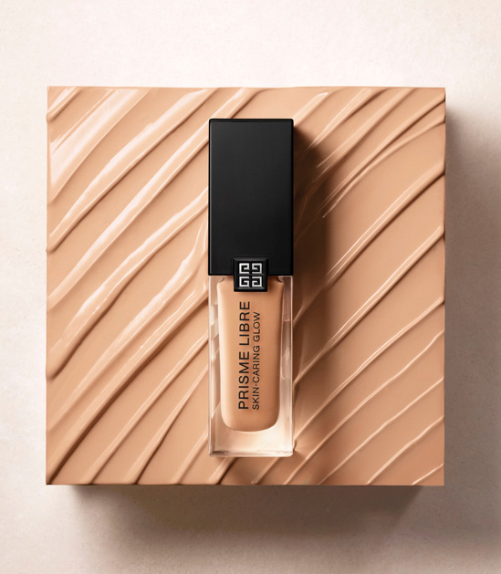 Beauty News, Givenchy Beauty, Givenchy, Prisme Libre Skin-Caring Glow Foundation, รองพื้น, ออกใหม่, รองพื้นงานผิว, รองพื้นผิวโกลว, รองพื้นผิวสวย, เปล่งประกาย, เทพแห่งแสง, รองพื้นใหม่, คอลเลคชั่นใหม่