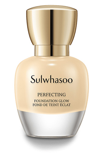 Beauty Items, รองพื้น, บางเบา, หน้าใส, ผิวโกลว, หน้าฉ่ำ, ขึ้นกล้อง, กระจ่างใส, Sulwhasoo Perfecting Foundation, Charlotte Tilbury Hollywood Flawless Filter, Gucci Fluide De Beauté Fini Naturel, Bobbi Brown Intensive Skin Serum Foundation SPF40, Guerlain L'essentiel Natural Glow Foundation 16H Wear SPF20, Tom Ford Shade And Illuminate Soft Radiance Foundation SPF50, Dior Diorskin Forever Foundation Glow, Clarins Skin Illusion SPF15, La Mer The Soft Fluid Foundation SPF20, Sisley Phyto-Teint Ultra Eclat